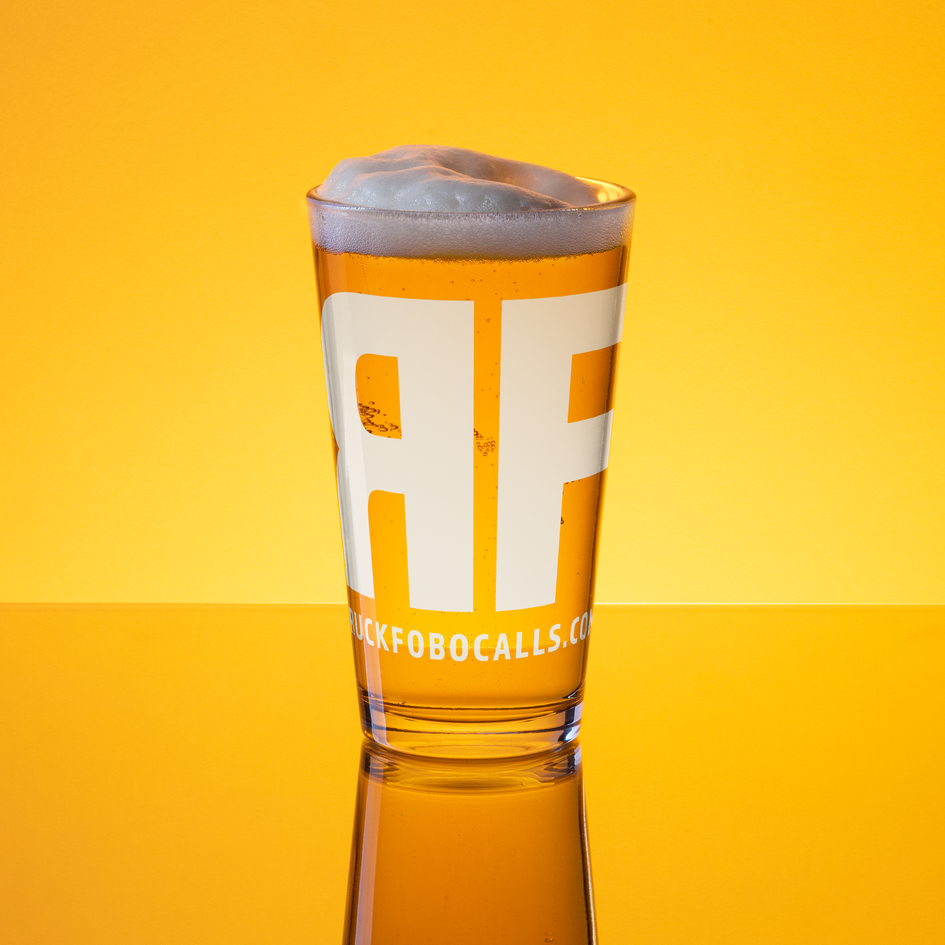 https://ruckfobocalls.com/cdn/shop/files/shaker-pint-glass-_16-oz_-16-oz-front-64f20753db62f.png?v=1693583204&width=1946